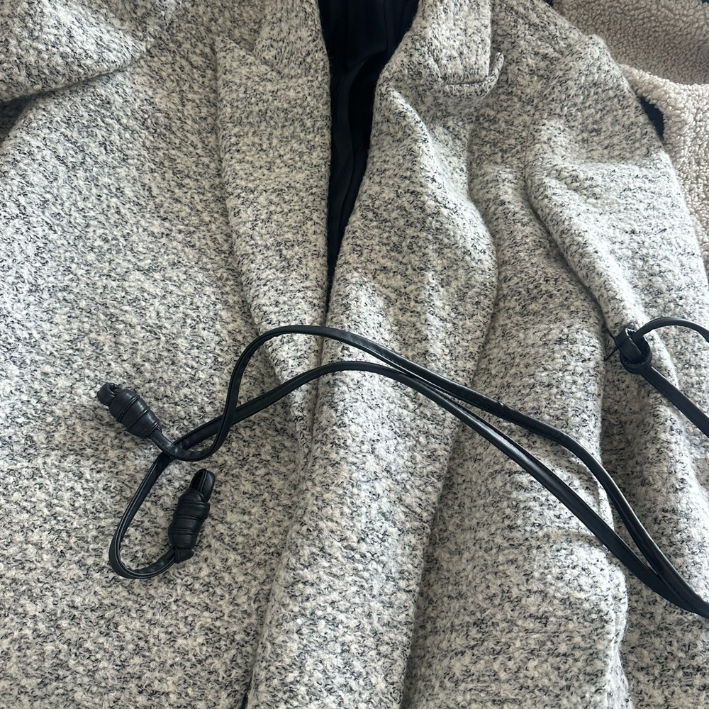 L'Academie Gray Trench Coat with Black Belt - Picture 5 of 5